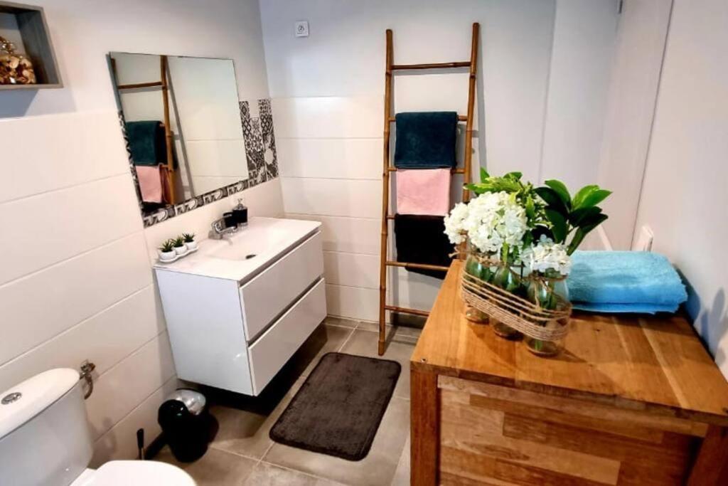 Beau T2 48M2 Tt Confort Calme 2 Adultes 1 Enfant Les Trois-Ilets Kültér fotó
